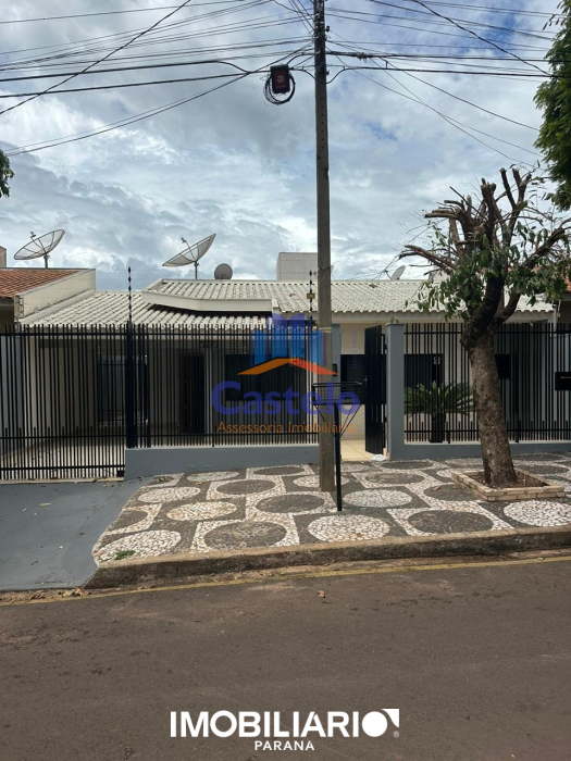 Residência para  venda em Jardim América, Umuarama, 360,00m², com 1 quartos