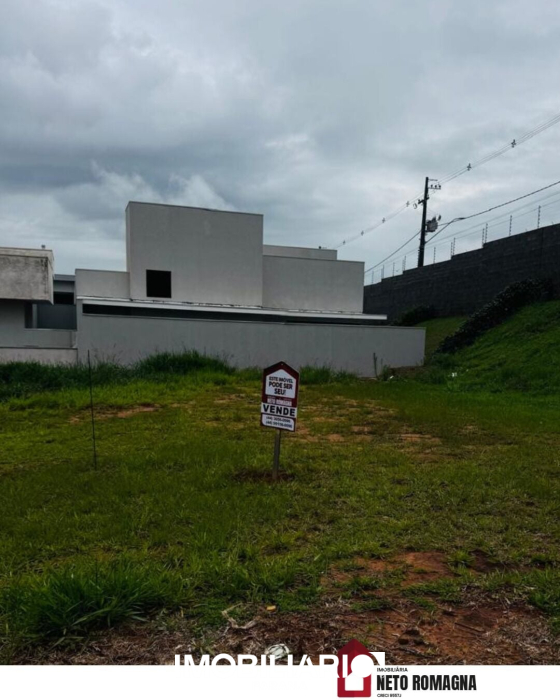 Terreno para  venda em Paysage Essenza Condomínio, Umuarama, 302,00m²