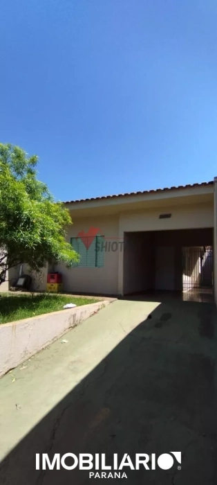 Residência para  venda em Zona VII, Umuarama, 175,90m²