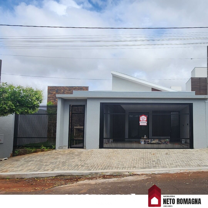 Residência para  venda em Parque Cidade Jardim, Umuarama, 369,00m², com 4 quartos