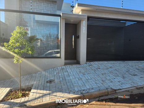 Residência para  venda em Parque do Lago, Umuarama, 250,00m², com 3 quartos