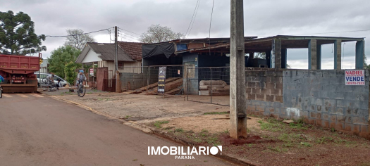 Terreno para  venda em Centro, Campo Mourão, 7.033,00m²