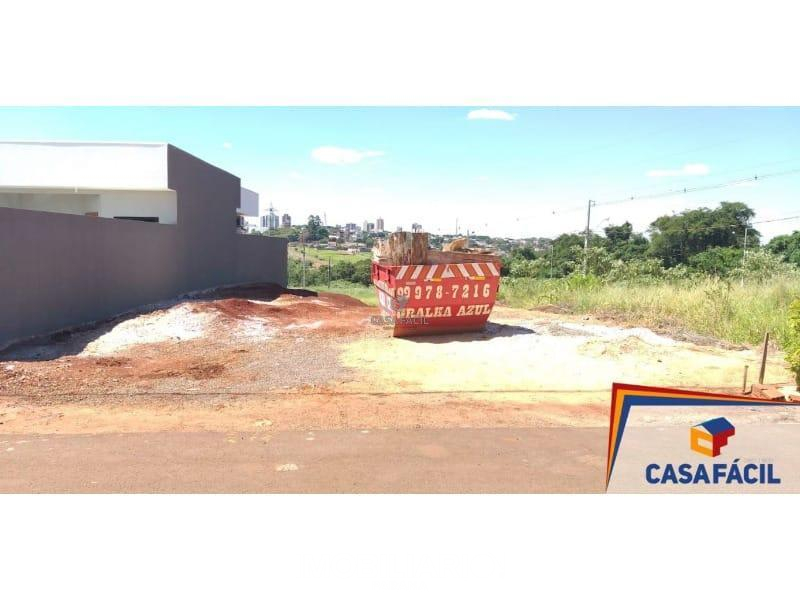 Terreno para  venda em Jardim Novo Centro, Campo Mourão, 270,00m²