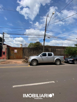 Terreno para  alugar em Zona III, Umuarama, 490,00m²