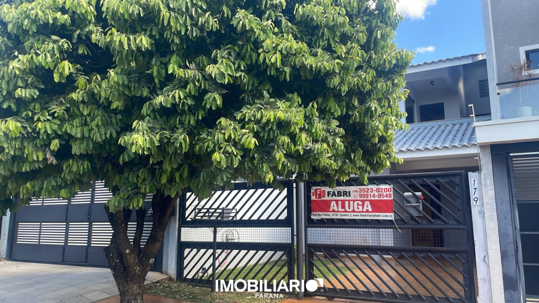 Sobrado para  alugar em Centro, Campo Mourão, com 3 quartos