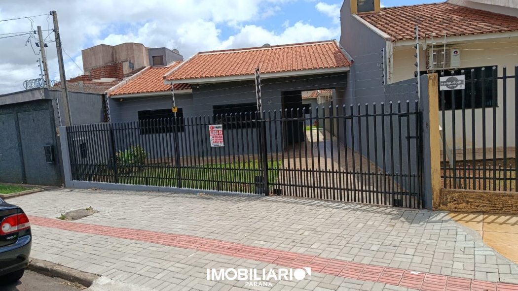Residência para  alugar em Jardim Alvorada, Campo Mourão, com 3 quartos
