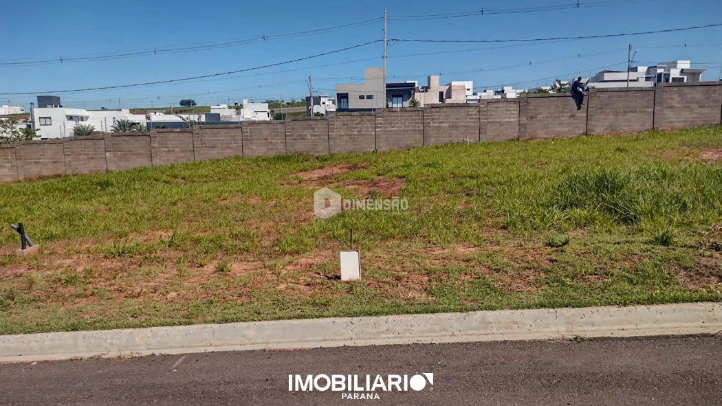 Terreno para  venda em Condomínio Paysage Unique, Umuarama, 326,83m²