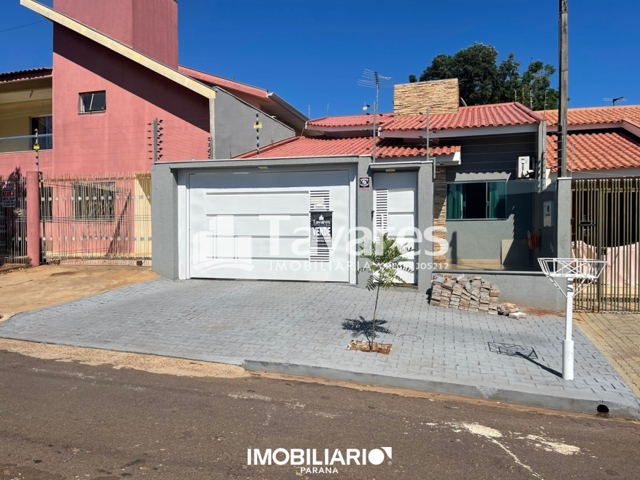 Imóvel para  venda em Jardim Pioneiros, Umuarama, 264,00m², com 3 quartos