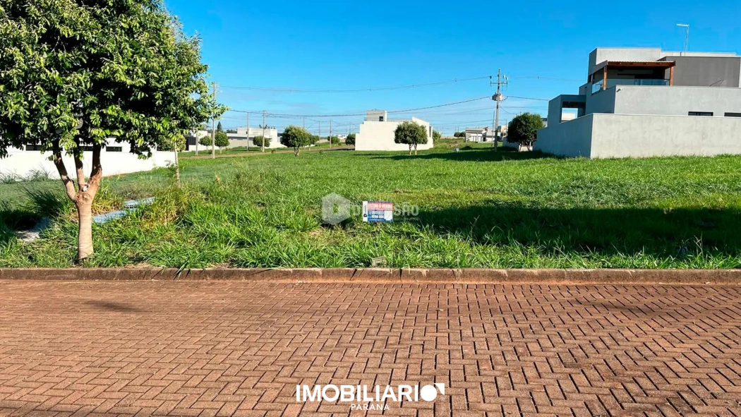 Terreno para  venda em Condomínio Oásis do Rio Paraná, Porto Rico, 392,00m²