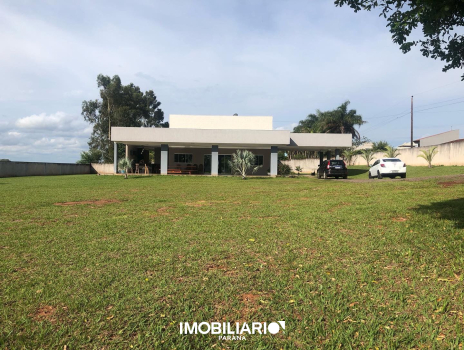 Chácara para  vendaUmuarama, 5.000,00m², com 3 quartos