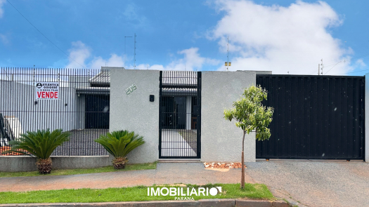 Residência para  venda em Jardim Cristo Rey, Goioerê, 233,60m², com 2 quartos