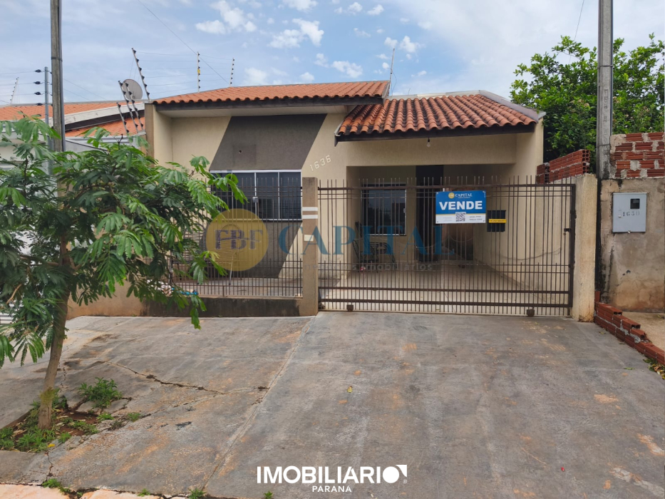 Residência para  venda em Centro, Umuarama, 62,39m², com 2 quartos