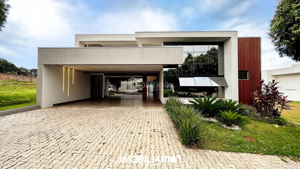 Residência para  venda em Condomínio Central Park, Umuarama, 414,00m², com 3 quartos