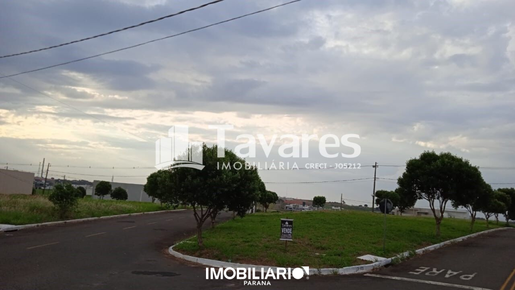 Terreno para  venda em Parque Residencial Metropolitano, Umuarama, 339,00m²