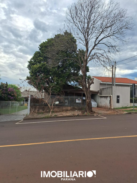 Terreno para  venda em Centro, Campo Mourão, 500,00m²