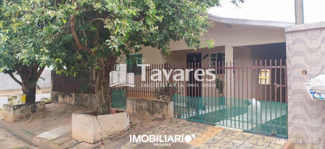 Residência para  venda em Centro, Douradina, 100,00m², com 3 quartos
