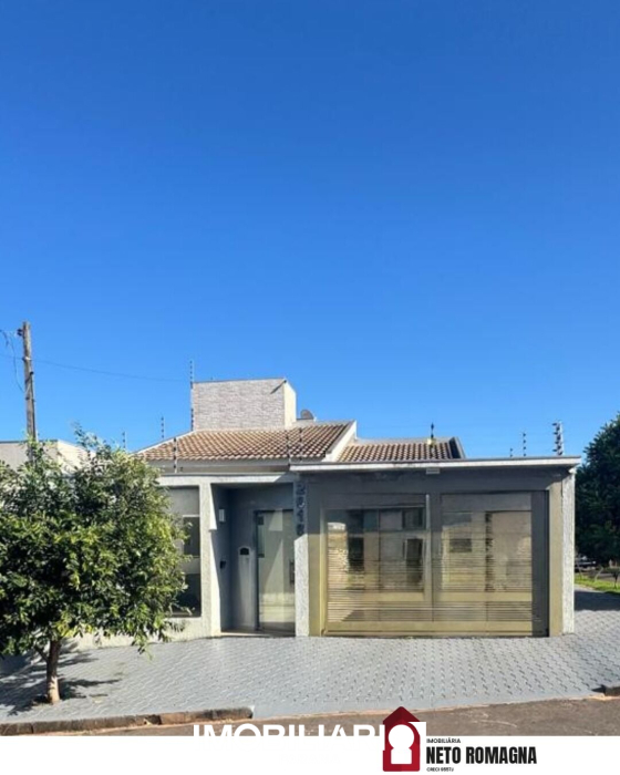 Residência para  venda em Parque Ibirapuera, Umuarama, 180,00m², com 3 quartos