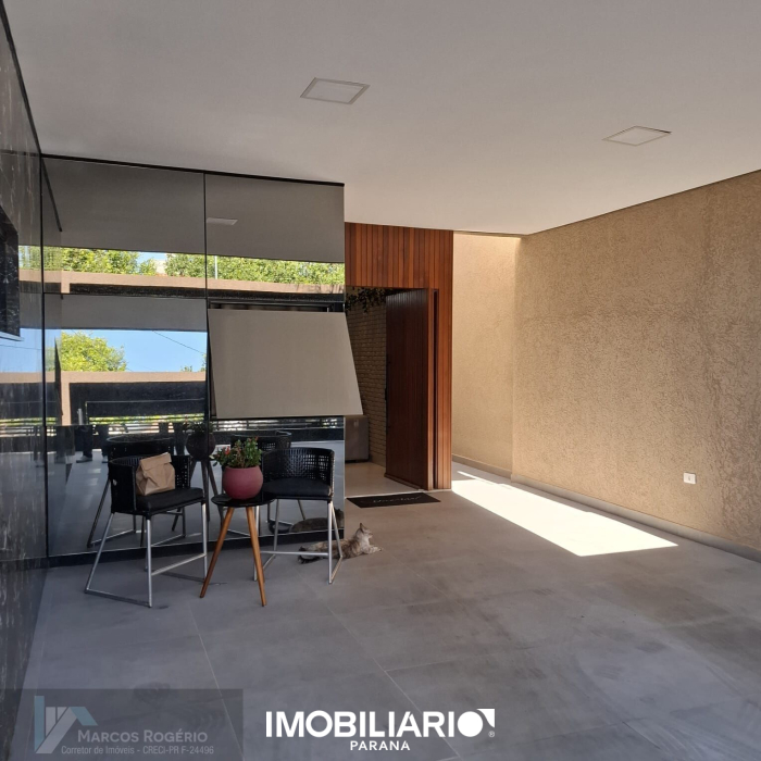 Imóvel para  venda em Parque Residencial Interlagos, Umuarama, 233,00m², com 3 quartos