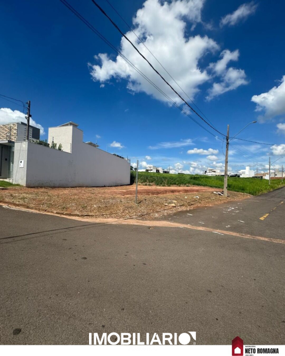 Terreno para  venda em Parque Residencial Interlagos, Umuarama, 214,00m²