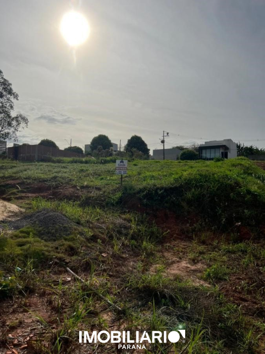 Terreno para  venda em Parque Residencial Monte Líbano, Umuarama, 180,00m²