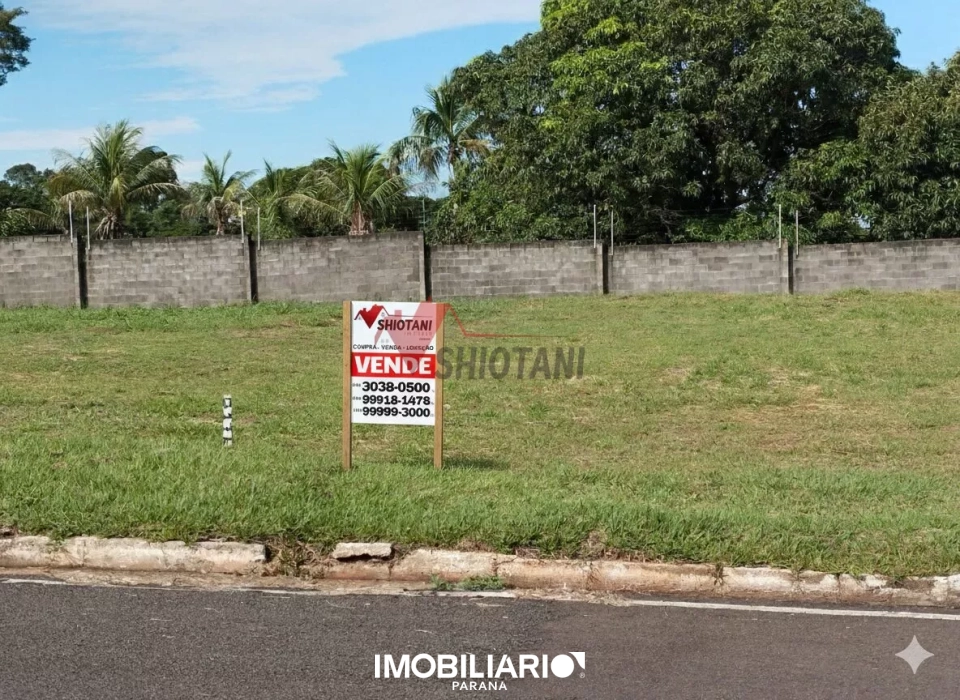 Terreno para  venda em Condomínio Parque das Grevilhas, Umuarama