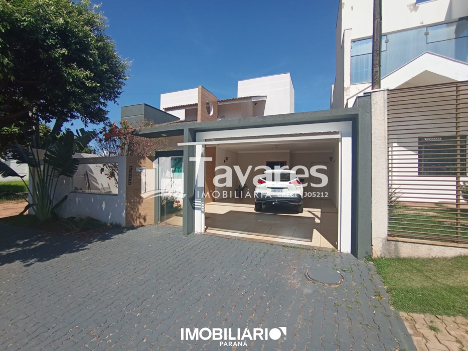 Residência para  venda em Jardim Ibiza, Umuarama, 227,00m², com 3 quartos