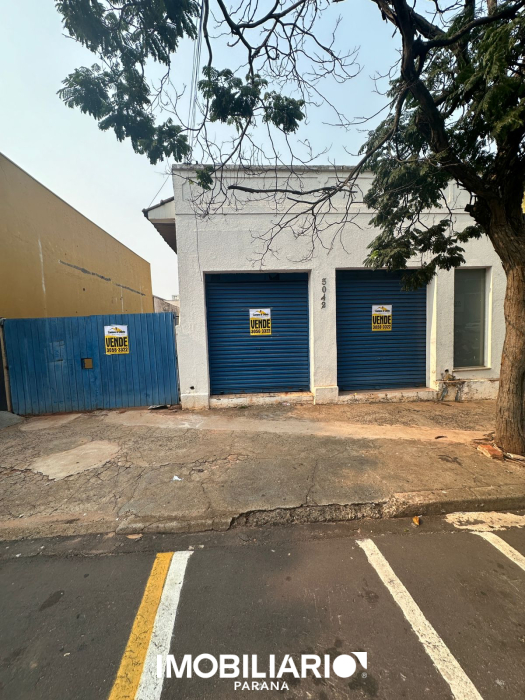 Salão Comercial para  vendaUmuarama, 490,00m²