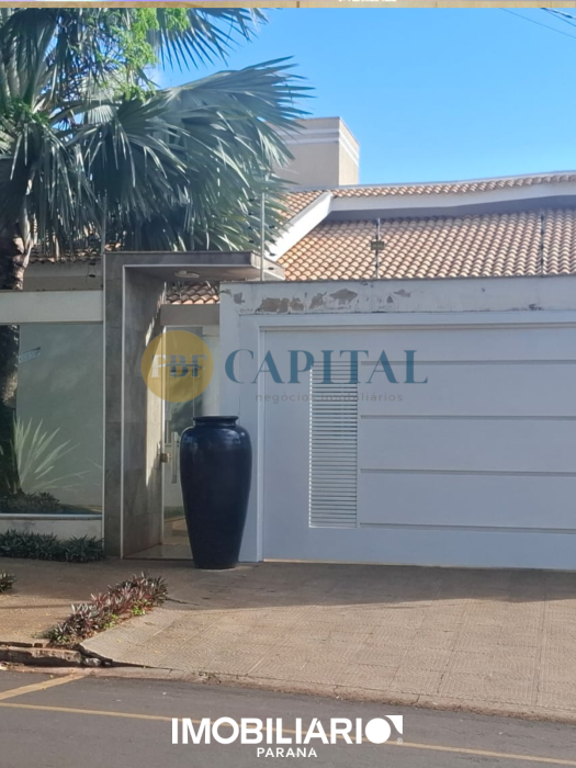 Residência para  alugar em Zona 1-A, Umuarama, 247,45m², com 2 quartos