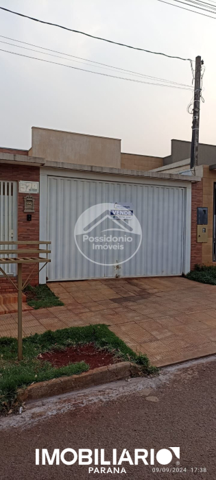 Residência para  venda em Jardim Flora II, Campo Mourão, 360,00m², com 3 quartos