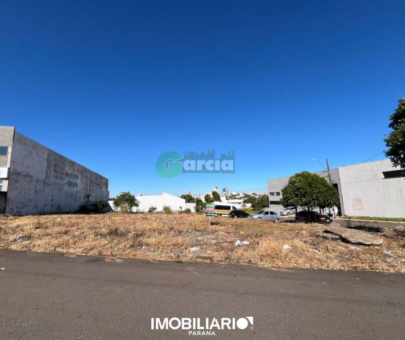 Terreno para  venda em Jardim Imigrantes, Umuarama, 879,42m²
