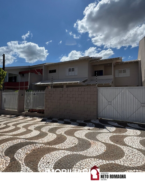 Residência para  alugar em Zona I, Umuarama, 501,00m², com 4 quartos