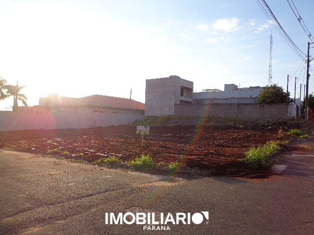 Terreno para  venda em Jardim Real, Umuarama, 395,82m²
