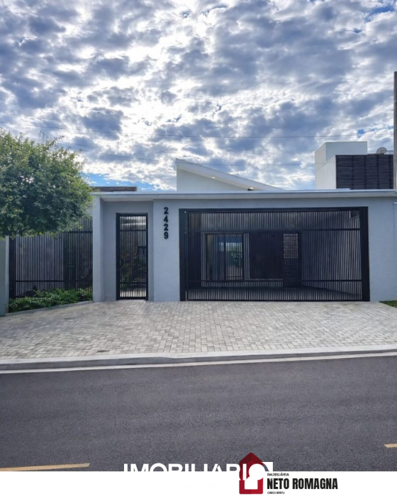Residência para  venda em Parque Cidade Jardim, Umuarama, 369,00m², com 4 quartos