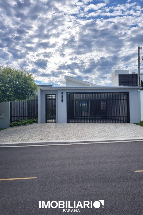 Residência para  venda em Parque Cidade Jardim, Umuarama, 300,00m², com 4 quartos