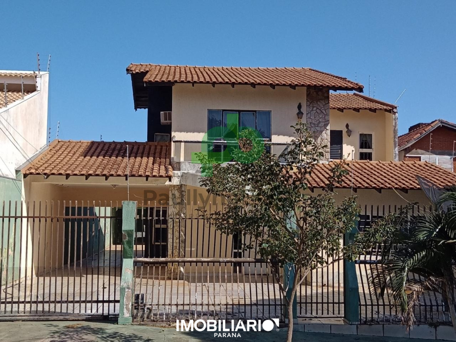 Sobrado para  venda em Zona I, Umuarama, 396,00m², com 2 quartos