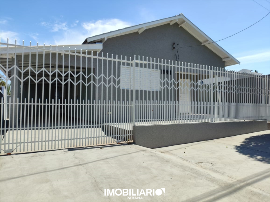 Residência para  venda em Centro, Umuarama, 150,00m², com 2 quartos