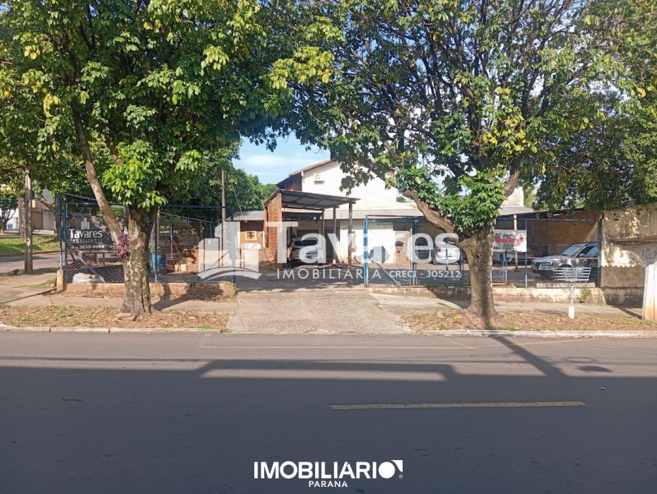 Terreno para  venda em Zona V, Umuarama, 437,00m²