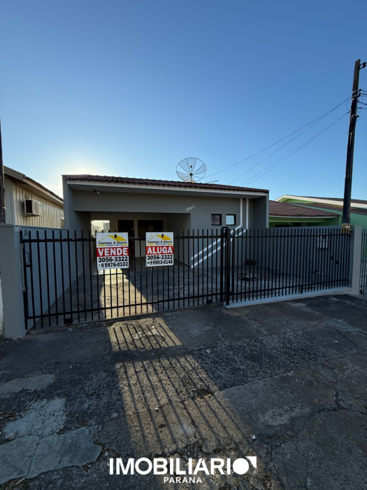 Residência para  alugar em Zona VI, Umuarama, 127,65m², com 2 quartos