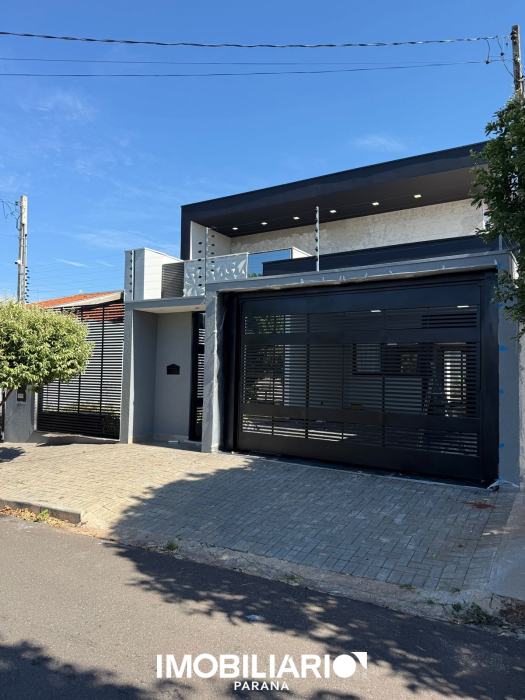 Residência para  alugar em JARDIM BANDEIRANTES, Umuarama, com 2 quartos