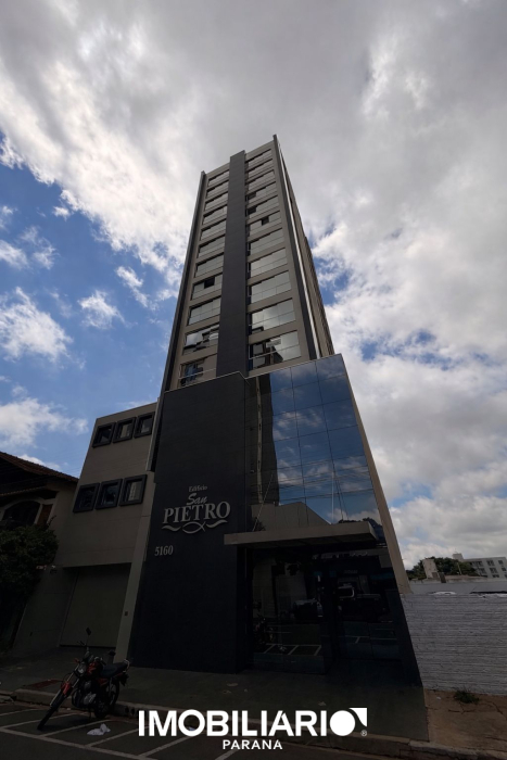 Apartamento para  venda em Zona III, Umuarama, 223,70m²