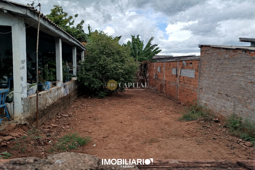 Terreno para  venda em Parque Danielle, Umuarama, 180,00m²