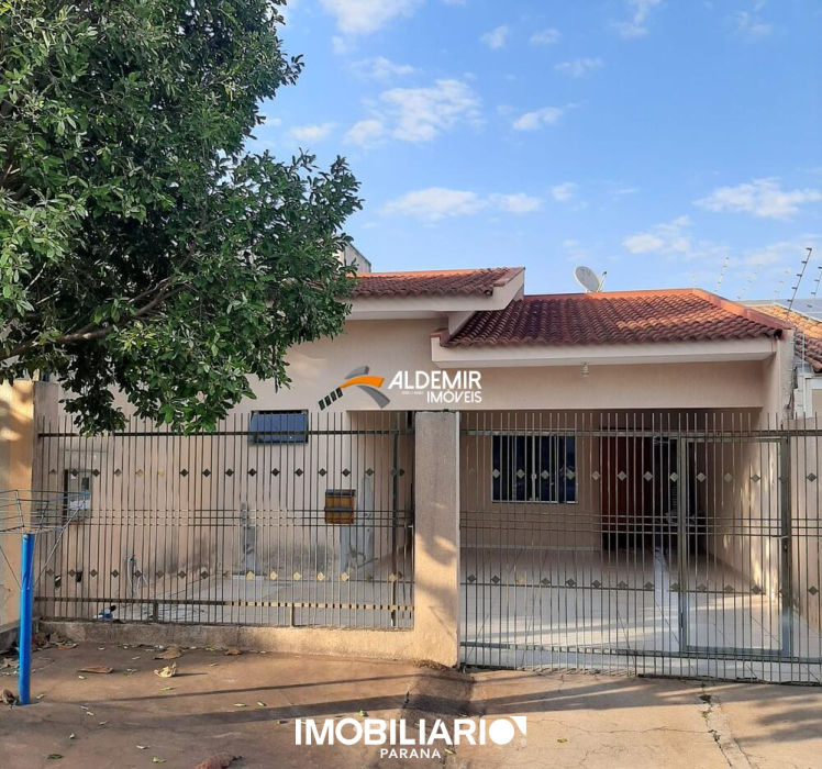 Residência para  venda em , Umuarama, 297,35m², com 2 quartos