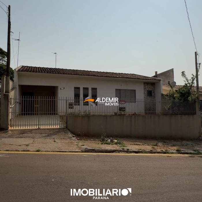Residência para  venda em , Umuarama, 186,00m², com 2 quartos