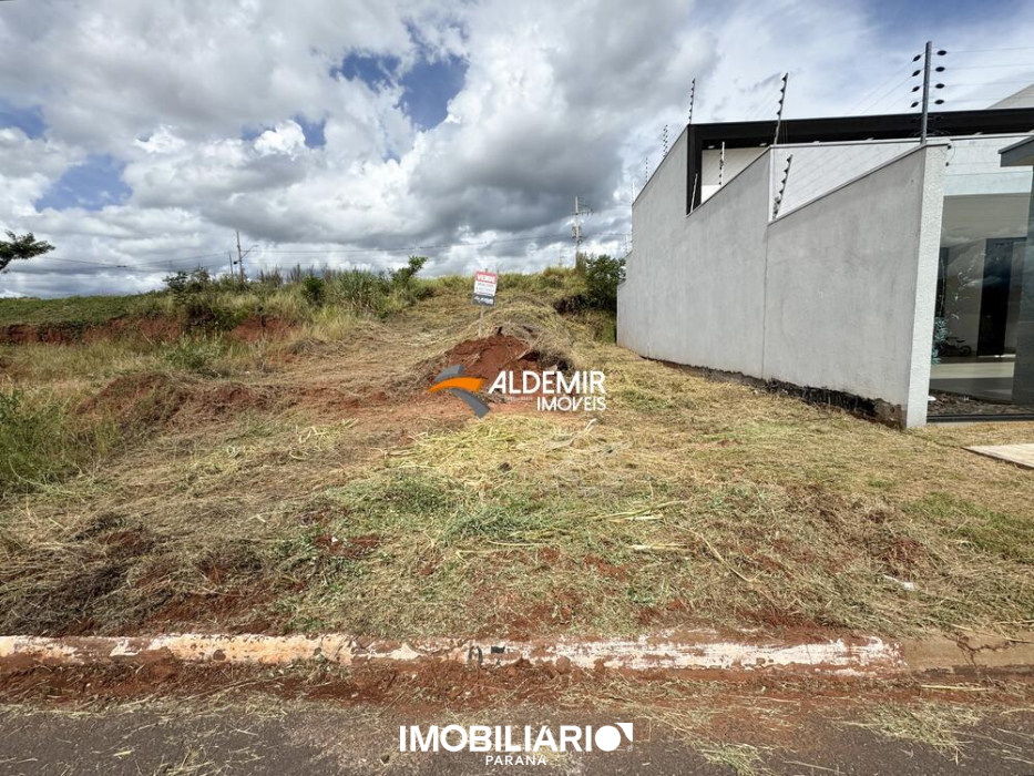 Terreno para  vendaUmuarama, 132,00m²