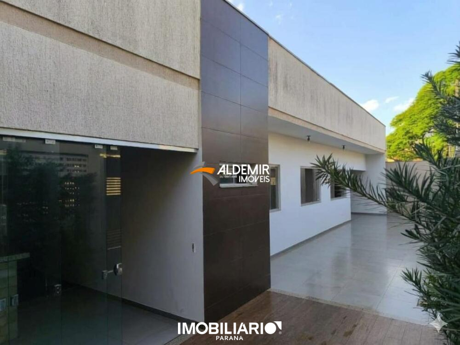 Residência para  vendaUmuarama, 245,00m², com 2 quartos