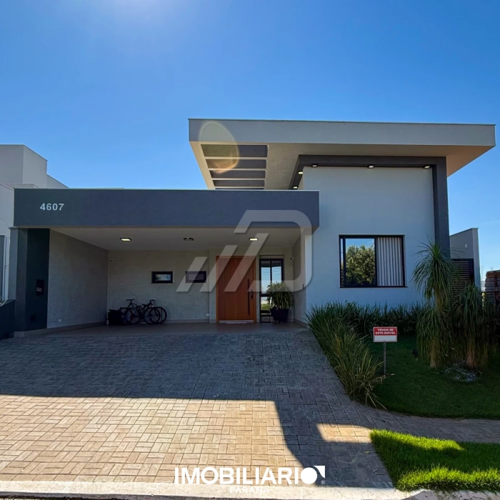 Residência para  vendaUmuarama, 361,00m²