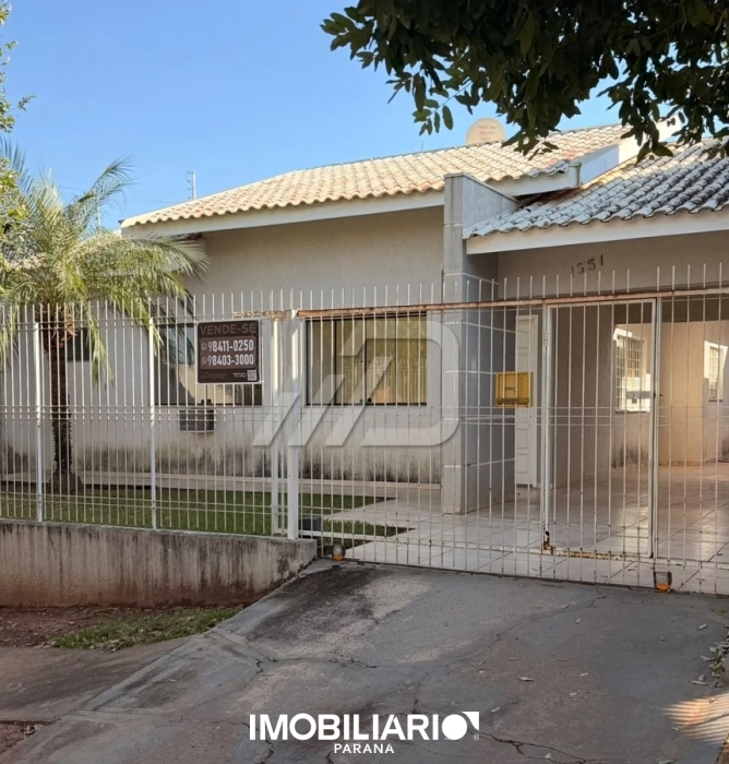 Residência para  vendaUmuarama, 308,00m²