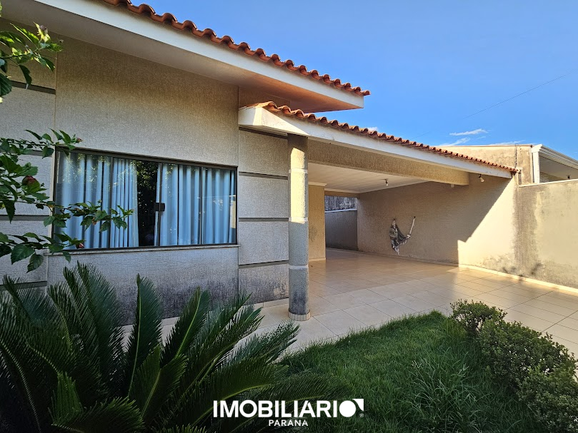 Residência para  venda em Parque Bandeirantes, Umuarama, 150,00m², com 2 quartos