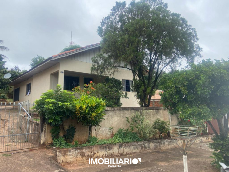 Residência para  venda em Zona V, Umuarama, 100,00m², com 3 quartos