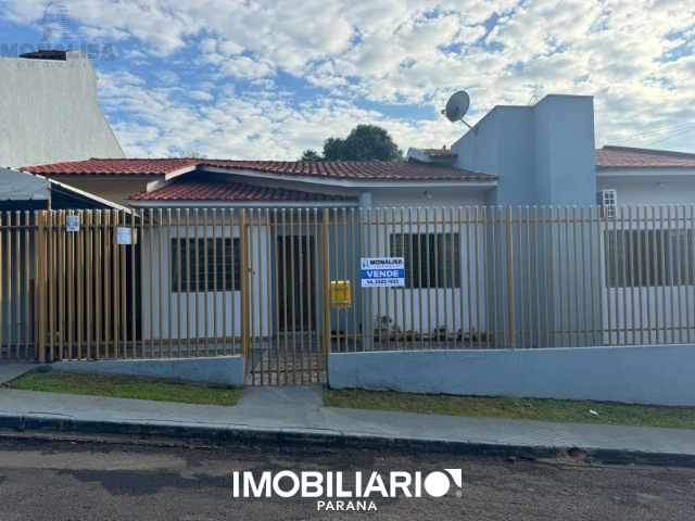 Residência para  venda em Vila Teixeira, Campo Mourão, 200,00m²